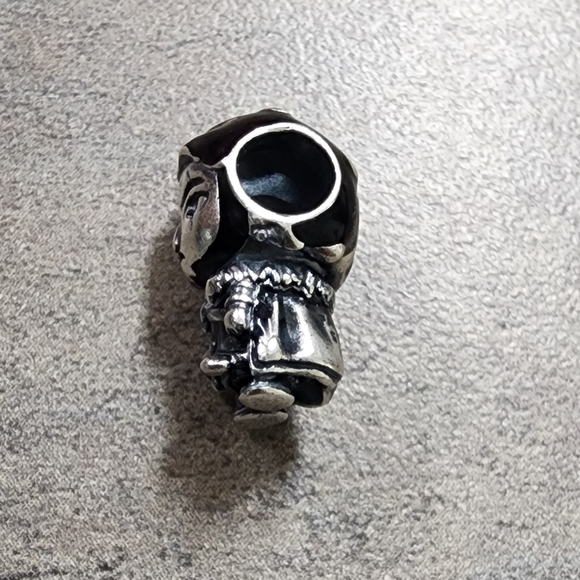 Pandora Game of Thrones Jon Snow Charm - Picture 8 of 11